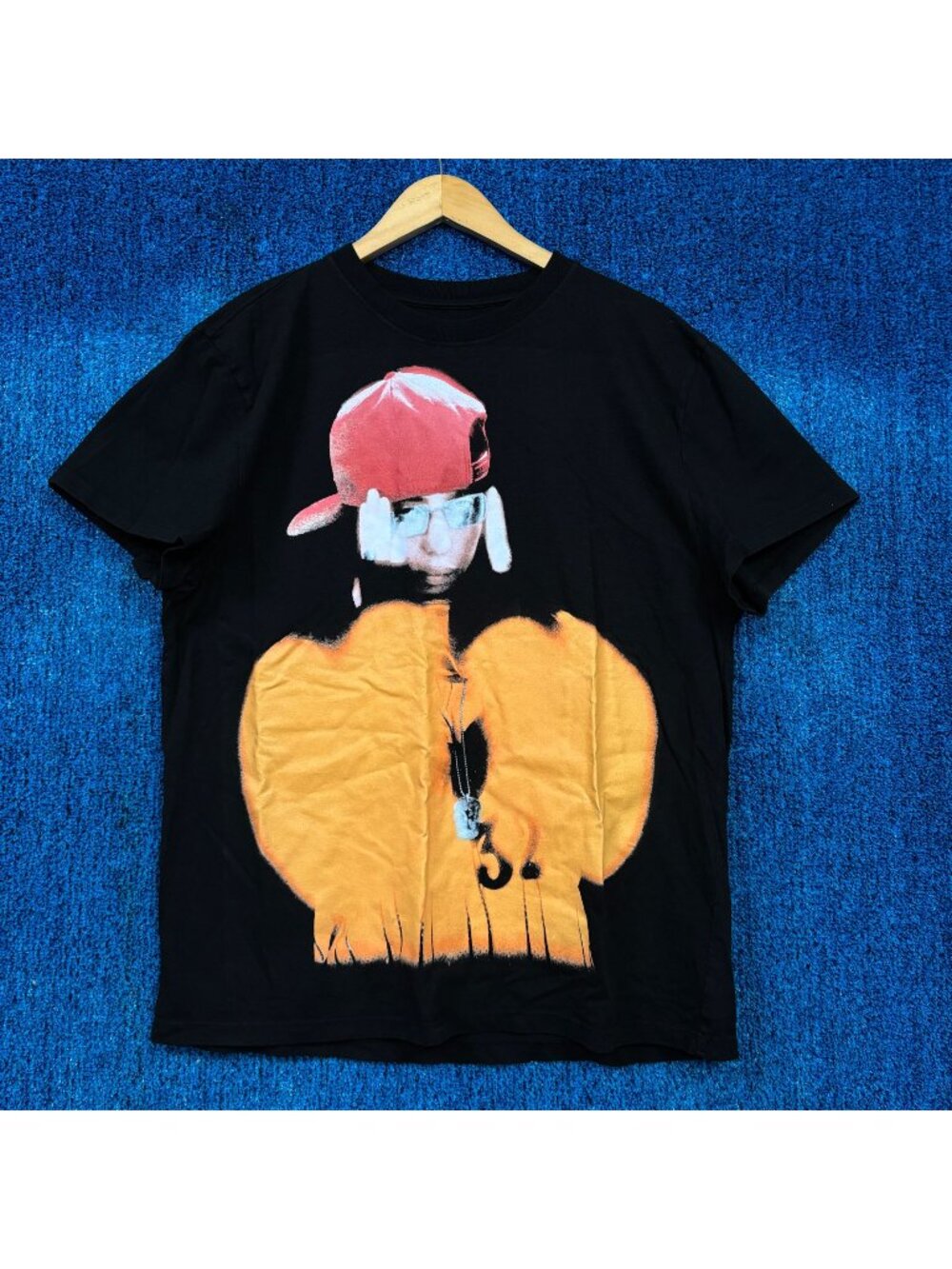 Billie Eilish “Hit Me Hard and Soft” Graphic Tour T-Shirt Size Large